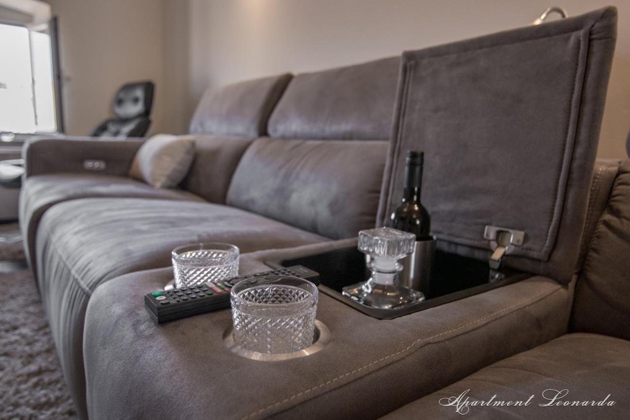 Apartment Penthouse Leonarda With Private Parking *